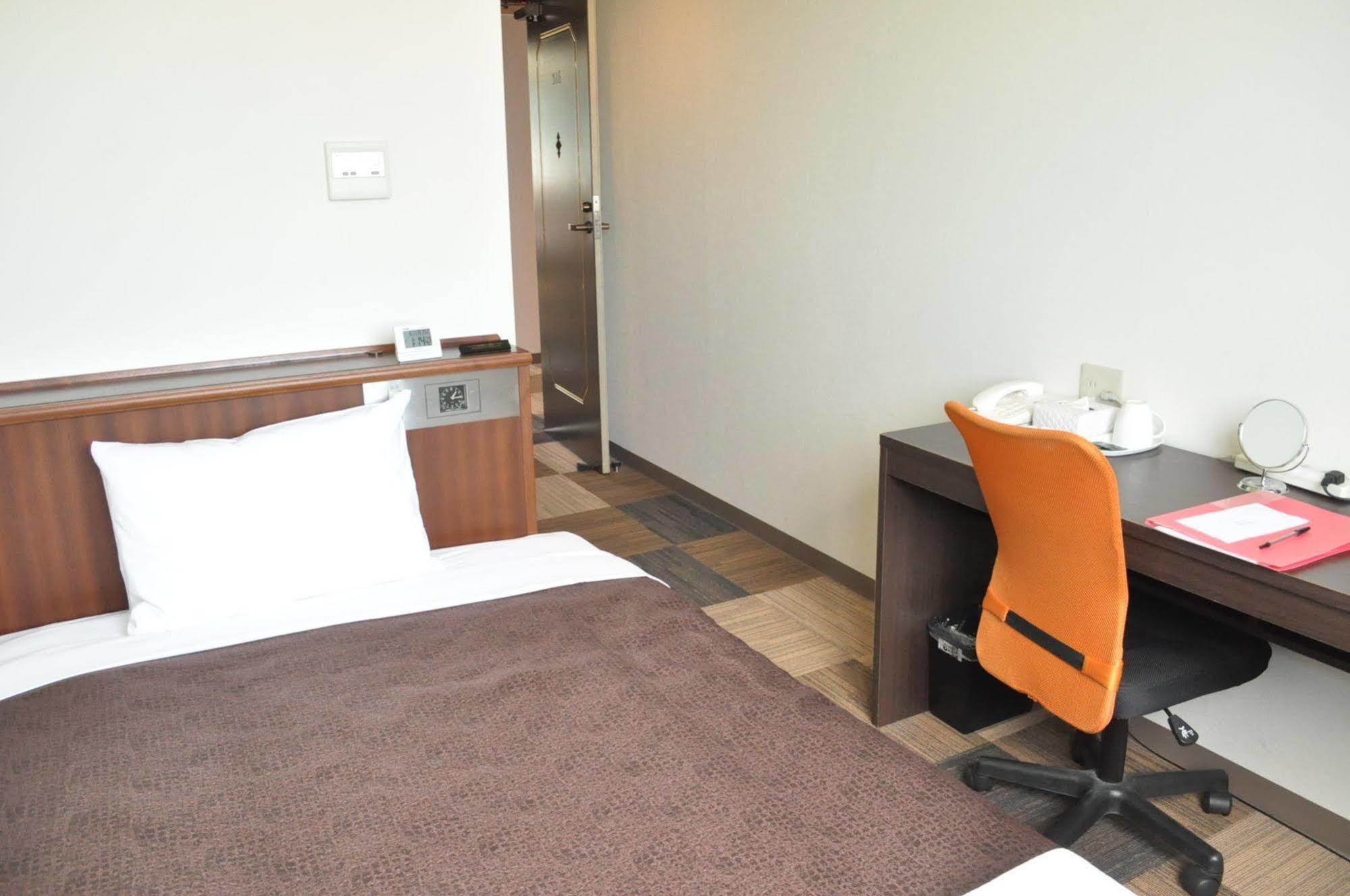 Hotel Select Inn Saitama Moroyama Ogosze Kültér fotó
