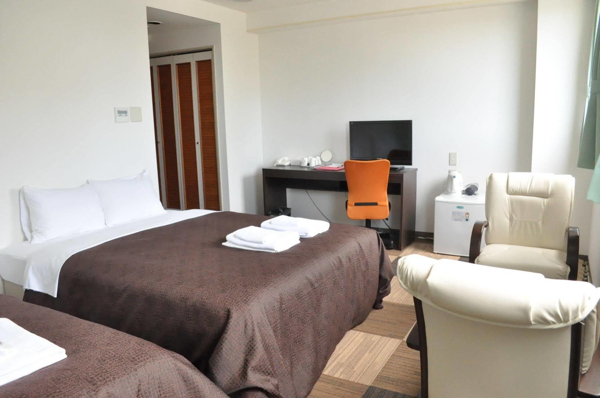 Hotel Select Inn Saitama Moroyama Ogosze Kültér fotó